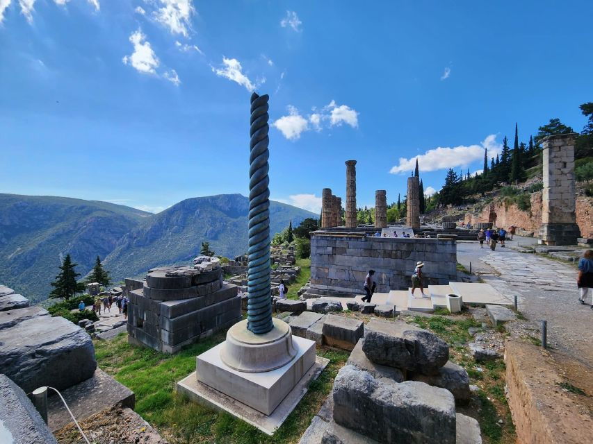 Delphi & Hosios Loukas Monastery Private Day Tour Plus Lunch - Good To Know