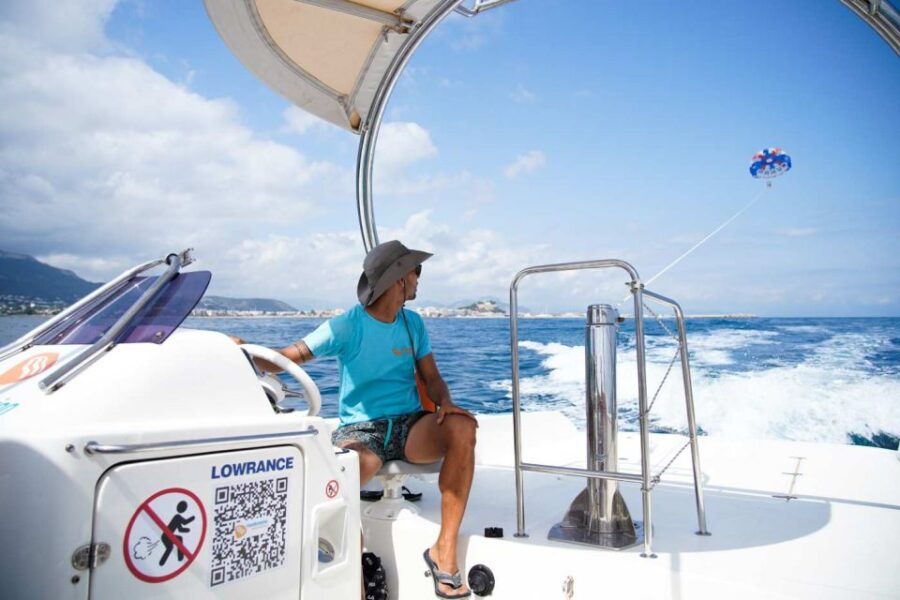 Dénia: 1.5-Hour Boat Trip and Parasailing Experience - Good To Know