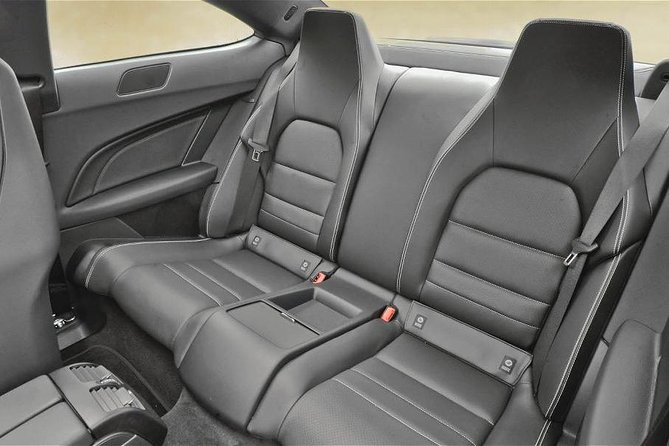 Departure Private Transfer Cape Town to Cape Town Airport CPT by Business Car - Good To Know