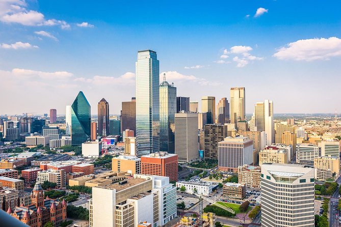 Departure Private Transfer: Dallas to Dallas Airport DFW in Business Car