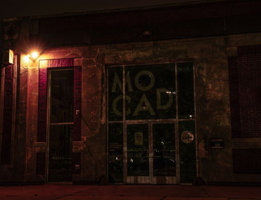 Detroit: Ghosts and Spirits Haunted Walking Tour