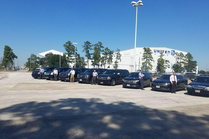 Direct Private Shuttle Hobby Airport HOU – Galveston Up to 11 PAX