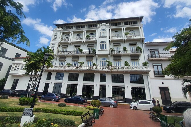 Discover Panama City's Historic Charm and Flavor