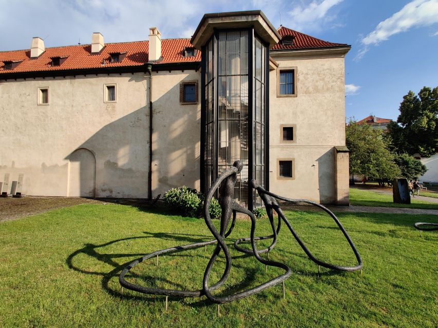 Discover Prague With Your Local Friend!