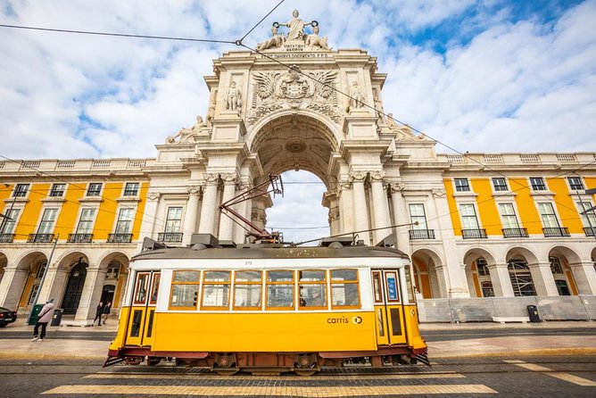  Discover the Charm of Lisbon Hills - Good To Know