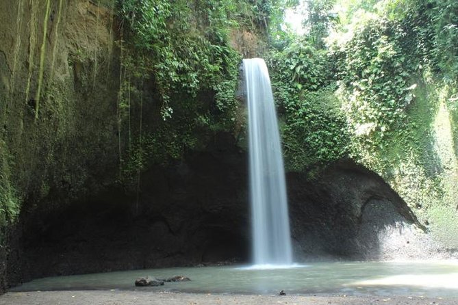 Discover Two Waterfalls in the Centre of Bali - Tibumana, Kantolampo Waterfalls - Overview of Tibumana Waterfall