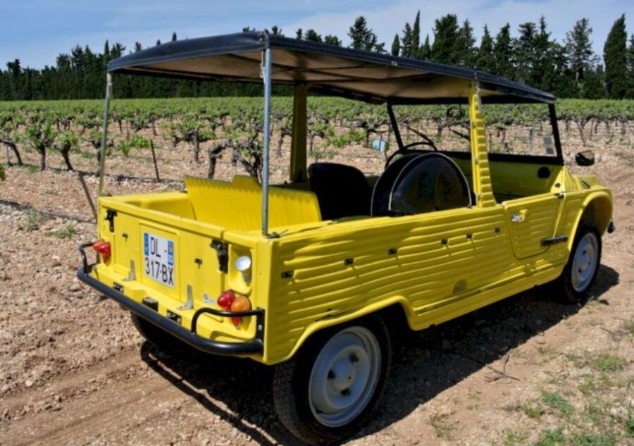 Discovering Provence in a Méhari