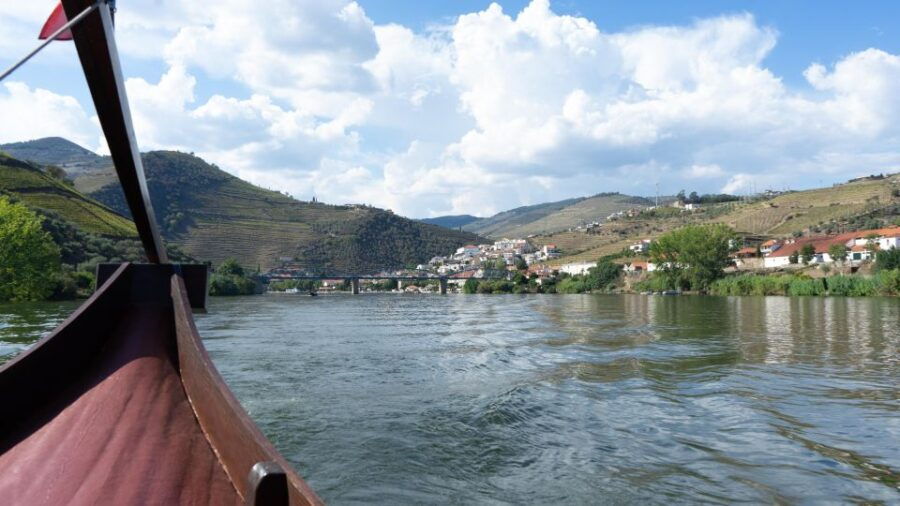 Douro Valley With 2 Wineries Visit and Lunch - Good To Know