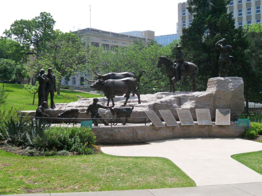 Downtown Austin Adventure: 3-Hour Smartphone Scavenger Hunt