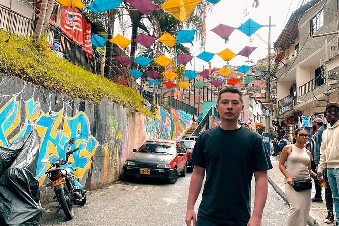Downtown Medellin, Pueblito Paisa, and Comuna 13 Private Tour - Good To Know