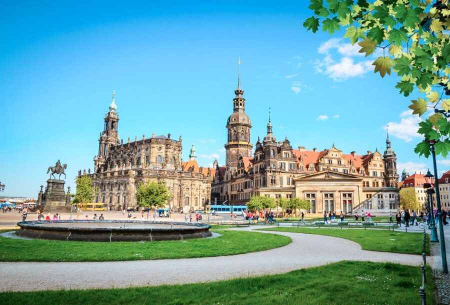 Dresden Castle Skip-the-Line Entry & 2-Day Hop-On Hop-Off - Good To Know