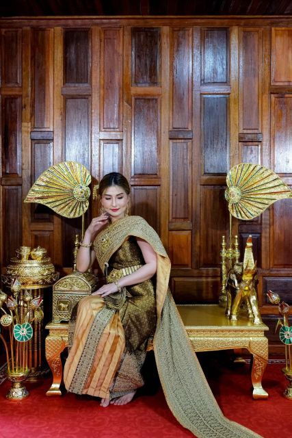 Dress in Thai Costume and Photoshoot at Thai Wooden House