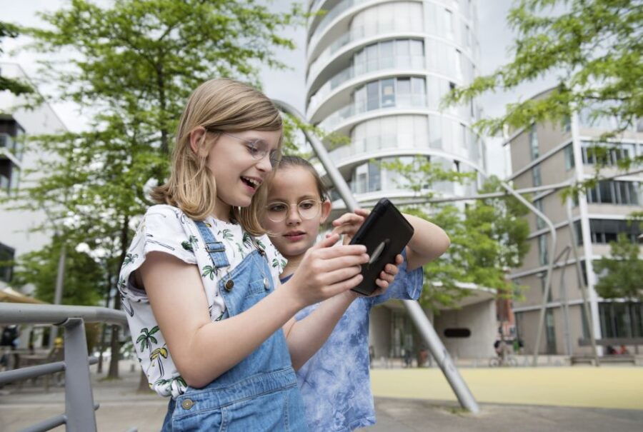 Düsseldorf: City Exploration Game for Kids With Geolino