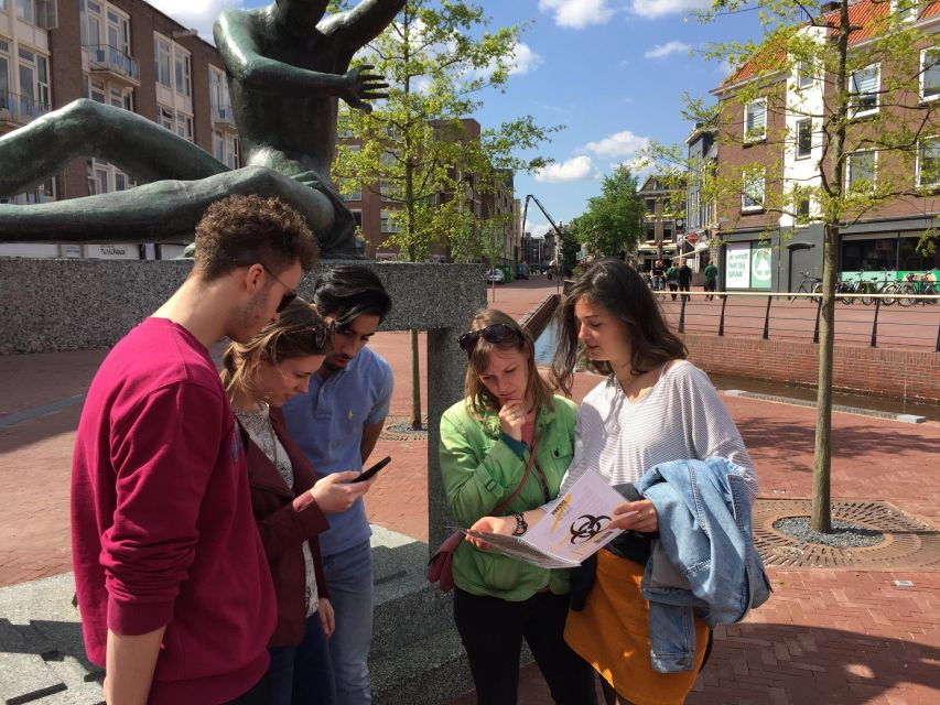 Düsseldorf: Self-Guided Escape Game Interactive City Walking