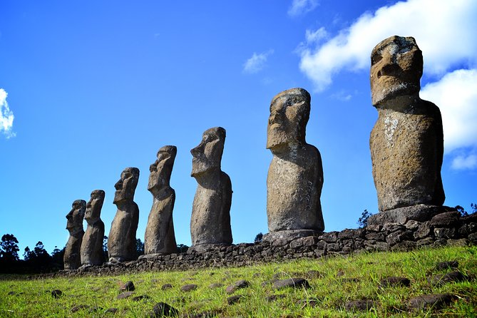 Easter Island Tour: Ahu Akivi, Orongo, Anakena Beach, Lunch  – Hanga Roa
