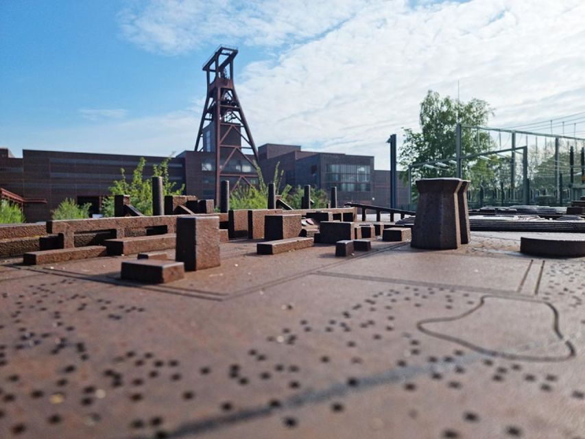 Eating: UNESCO Zollverein Colliery Smartphone Game