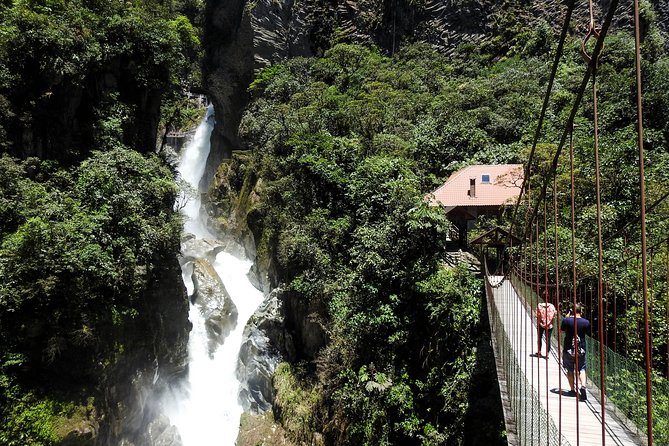 Ecuador Tour: Cuenca, Alausi, Banos, Quilotoa, Cotopaxi, Quito (Feb )