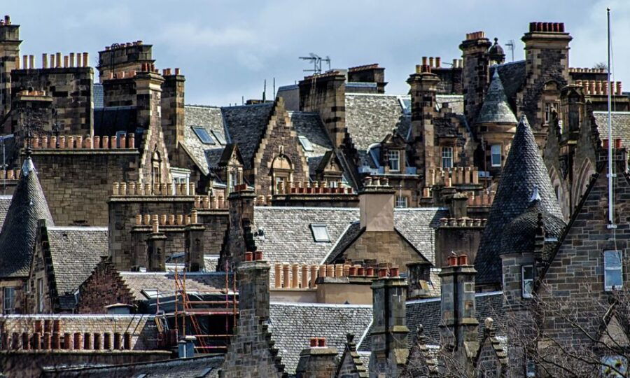 Edinburgh: 3-Hour Historical Walking Tour in Spanish