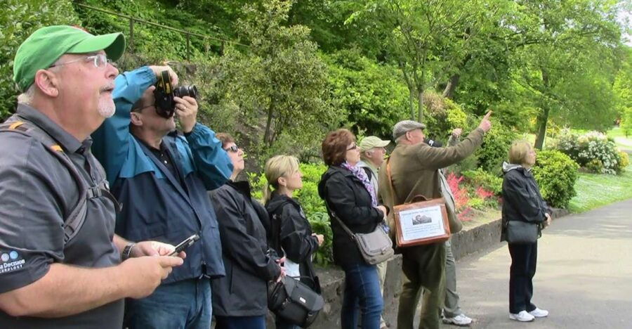 Edinburgh: City Highlights Private Guided Walking Tour
