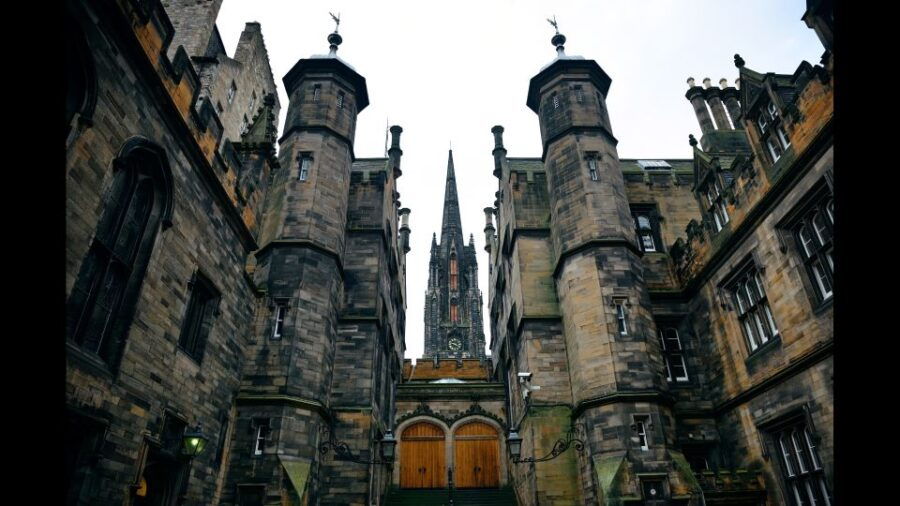 Edinburgh: Discover Edinburgh Walking Tour - Good To Know