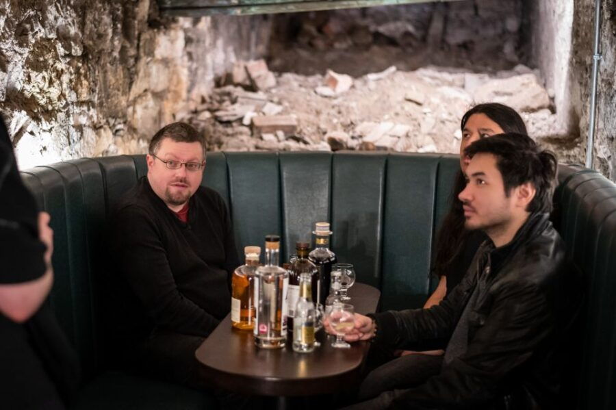 Edinburgh: Gin Tasting at Underground Venue