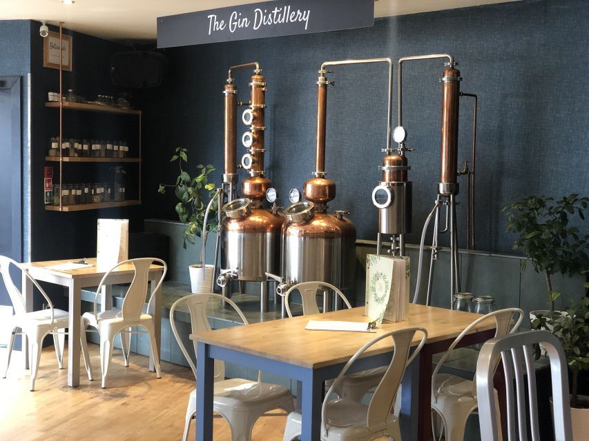 Edinburgh: Guided Gin Tasting at 56 North Distillery