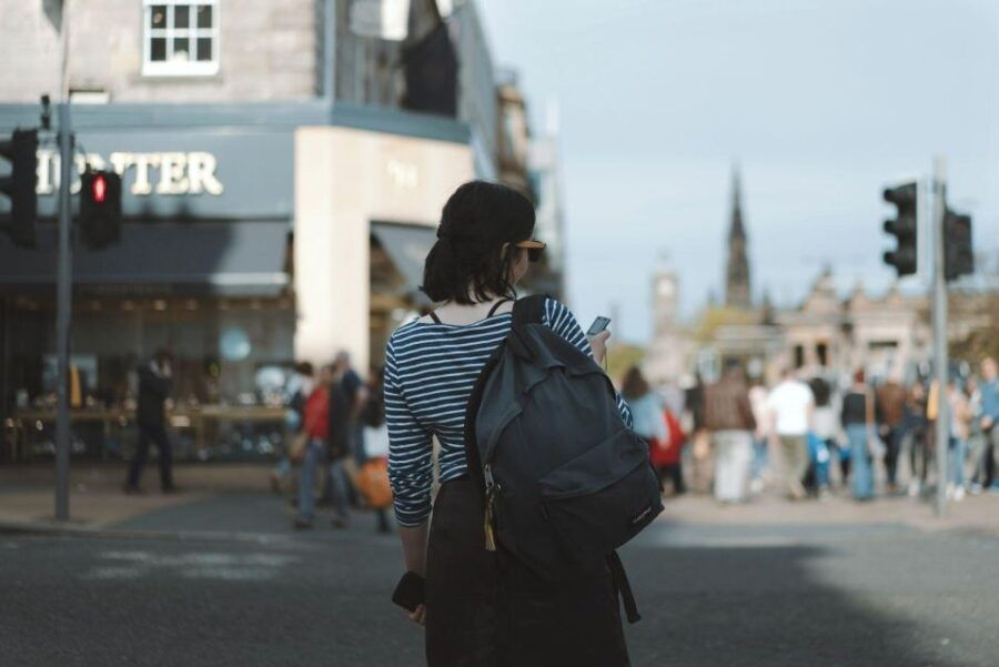 Edinburgh: Must-See In App Audio Tour