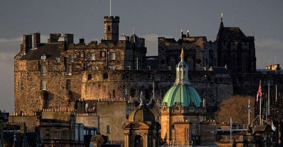 Edinburgh: The Mary Queen of Scots Guided Walking Tour