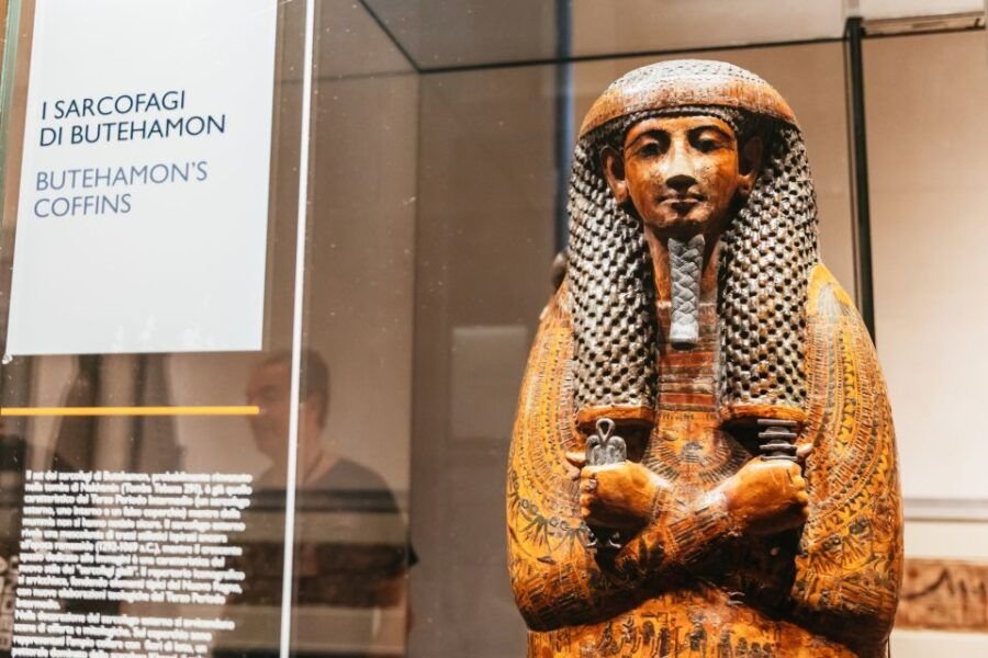 Egyptian Museum of Turin: Skip-the-Line Group Tour