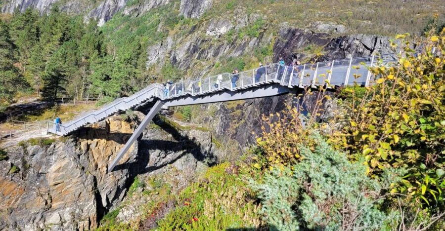Eidfjord: Vøringsfossen Waterfalls