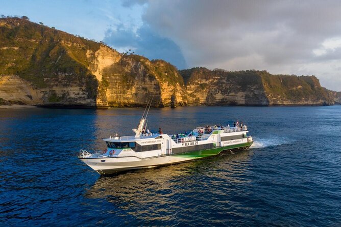 Eka Jaya Boat Transfer From Lombok to Padang Bai