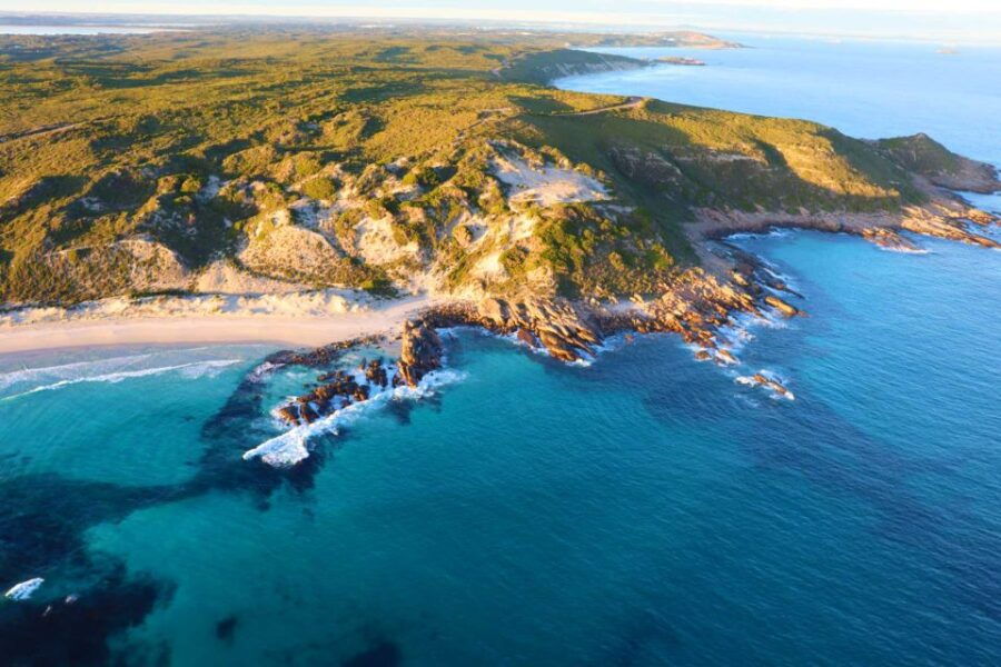 Esperance: Cape Le Grand Park and Pink Lakes Scenic Flight