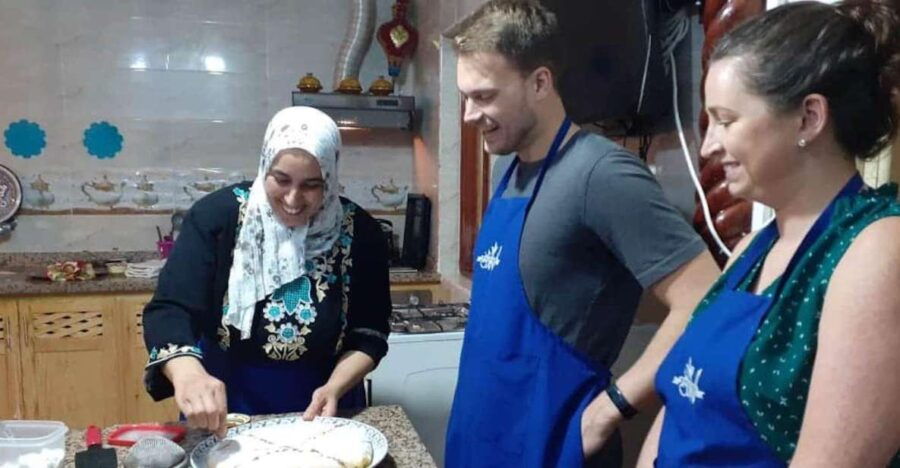 Essaouira: Traditional Family Style Moroccan Cooking Class