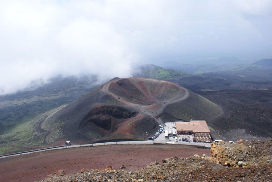 Etna Basic Tour 1900 Metres