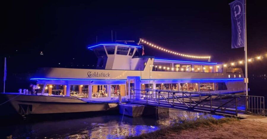 Evening-Cruise to the Fireworks of the Cochemer Winefest. - Good To Know