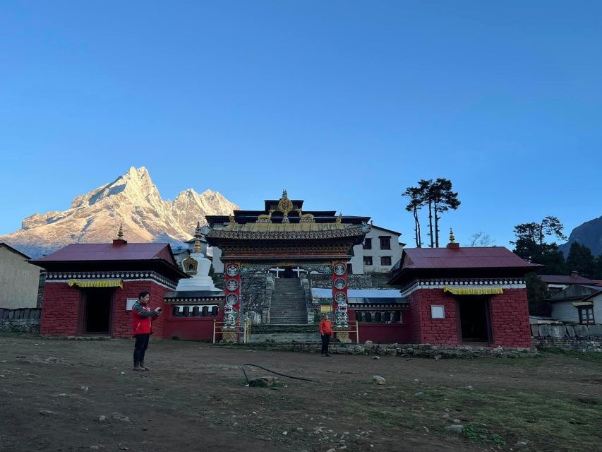 Everest Base Camp Comfort Trek – 15 Days