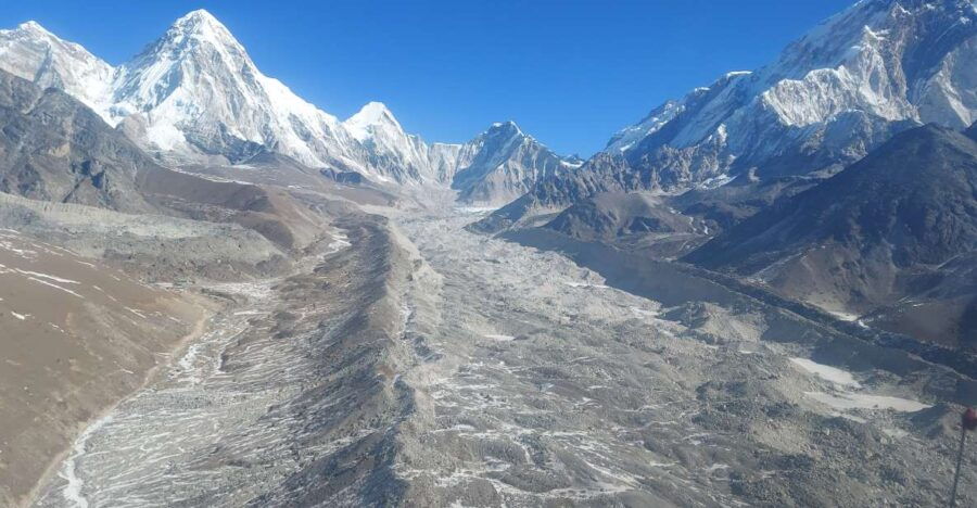 Everest Helicopter Landing Tour