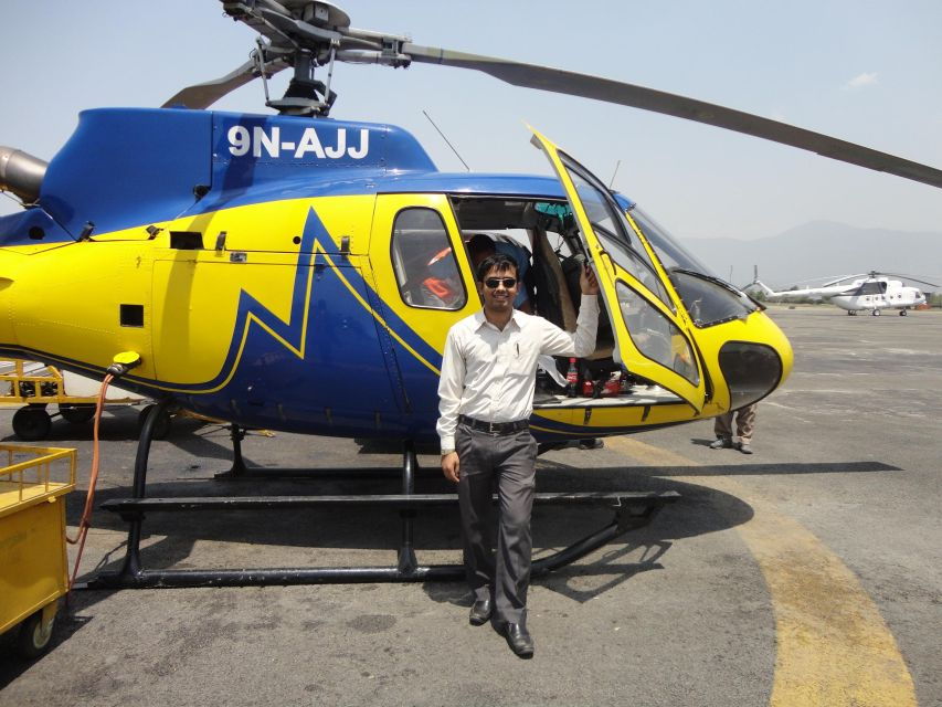 Everest Helicopter Tour With Landing at Kalapathar 5550 Mtrs