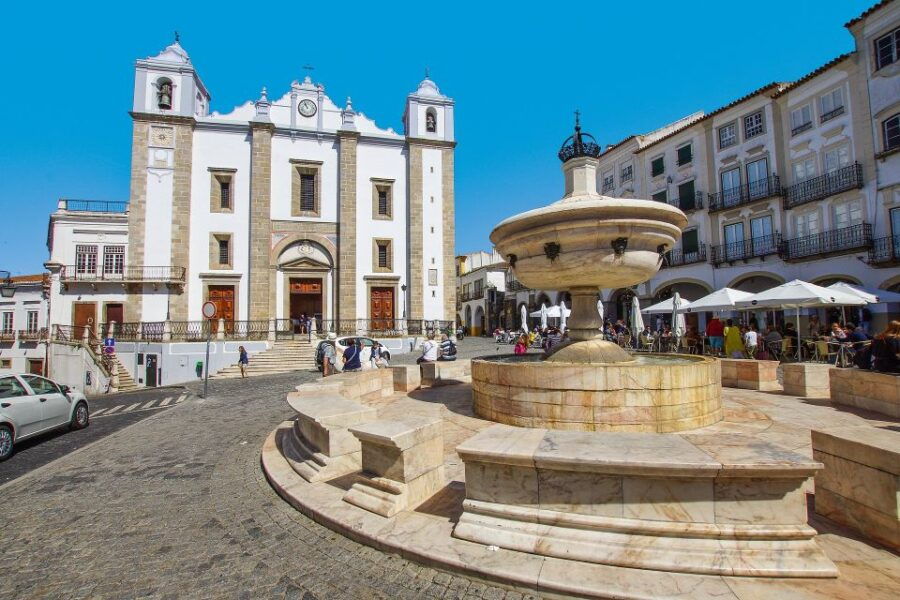Evora Churches And Temple Private Tour From Lisbon - Good To Know