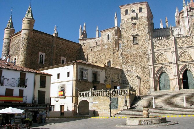 Évora, Mérida, and Badajoz Private Guided Day Trip - Lisbon - Good To Know