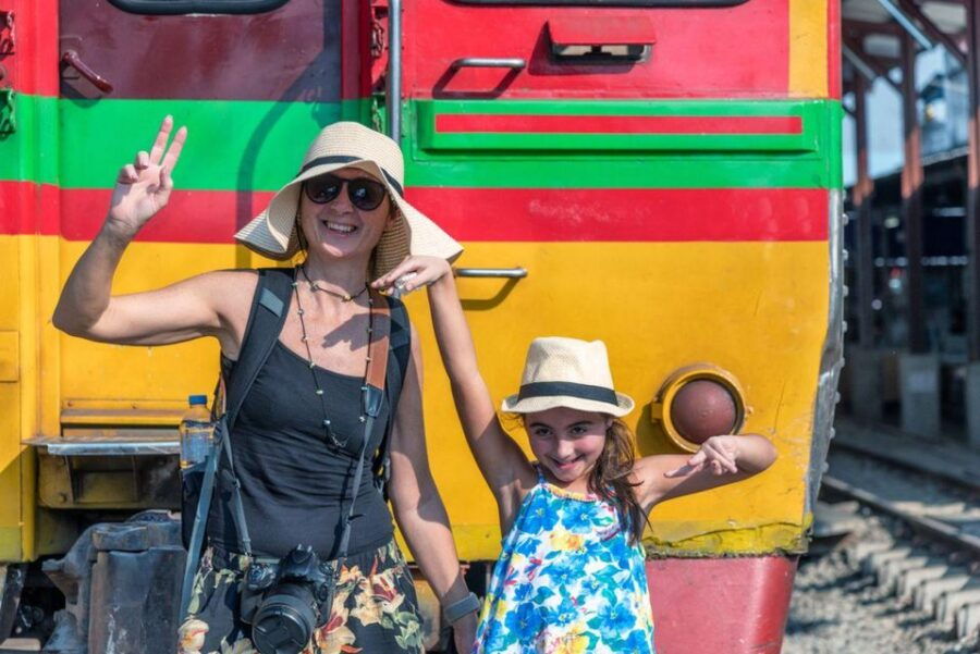 Explore Damnoen Saduak: Floating Market, Train, & Longtail