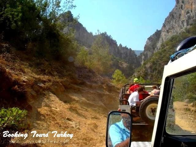 Explore Kusadasi by Jeep