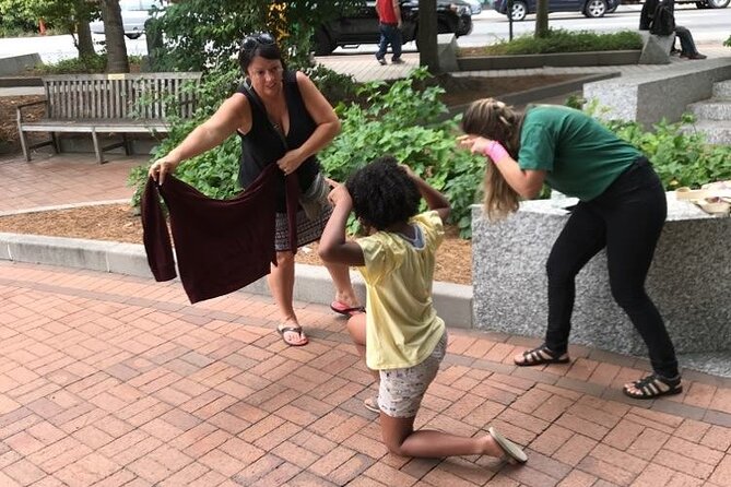 Explore Virginia Beach With a Unique Scavenger Hunt by Zombie Scavengers