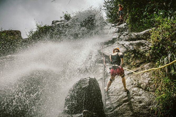 Extreme Waterfall Rappelling at Bocawina Rainforest - Antelope Falls - Good To Know