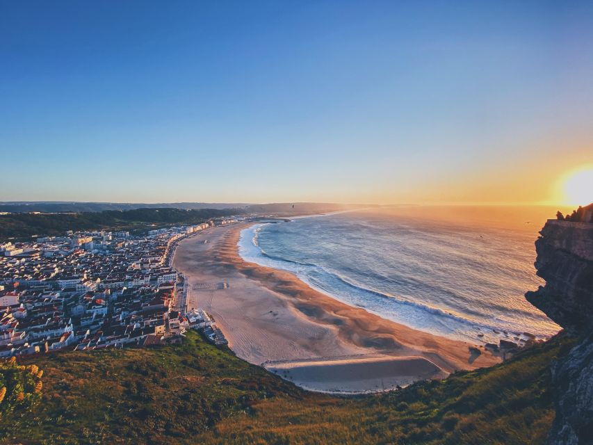 Fátima, Batalha, Nazaré, Tomar & Óbidos: Place of Miracles