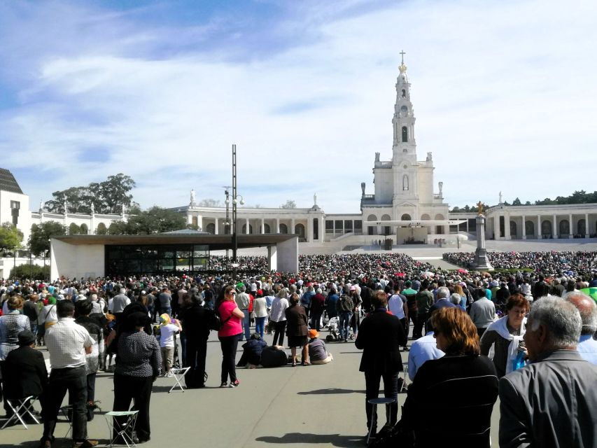Fátima: Highlights of the Pilgrims in Half Day Private Tour - Good To Know
