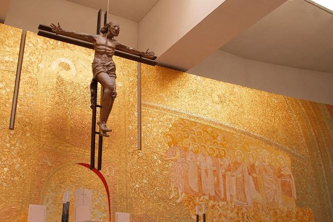 Fátima Private Tour From Porto (1 to 4 People) - Tour Overview