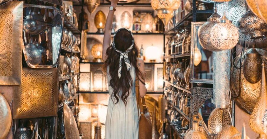 Female Friend Guide to Fes Medina Private Walking Tour