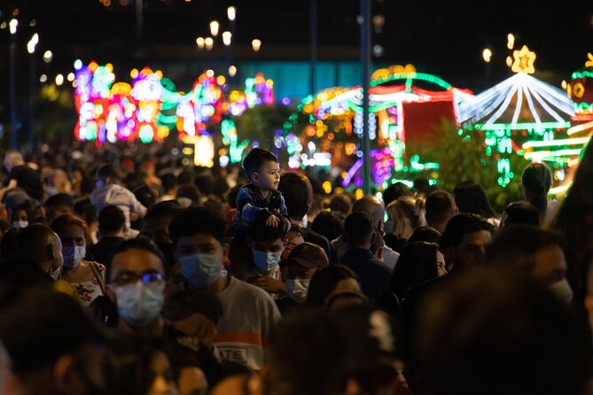 Festive Alumbrados Medellín Christmas Event Unveiled