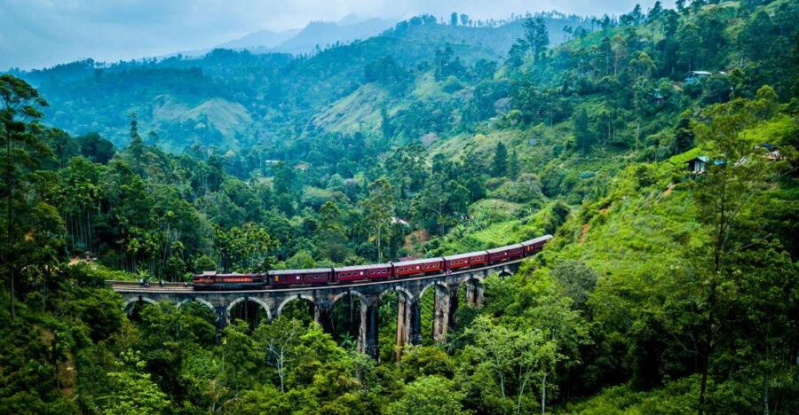 First Class Ella From/To Kandy Scenic Train Ticket - Good To Know